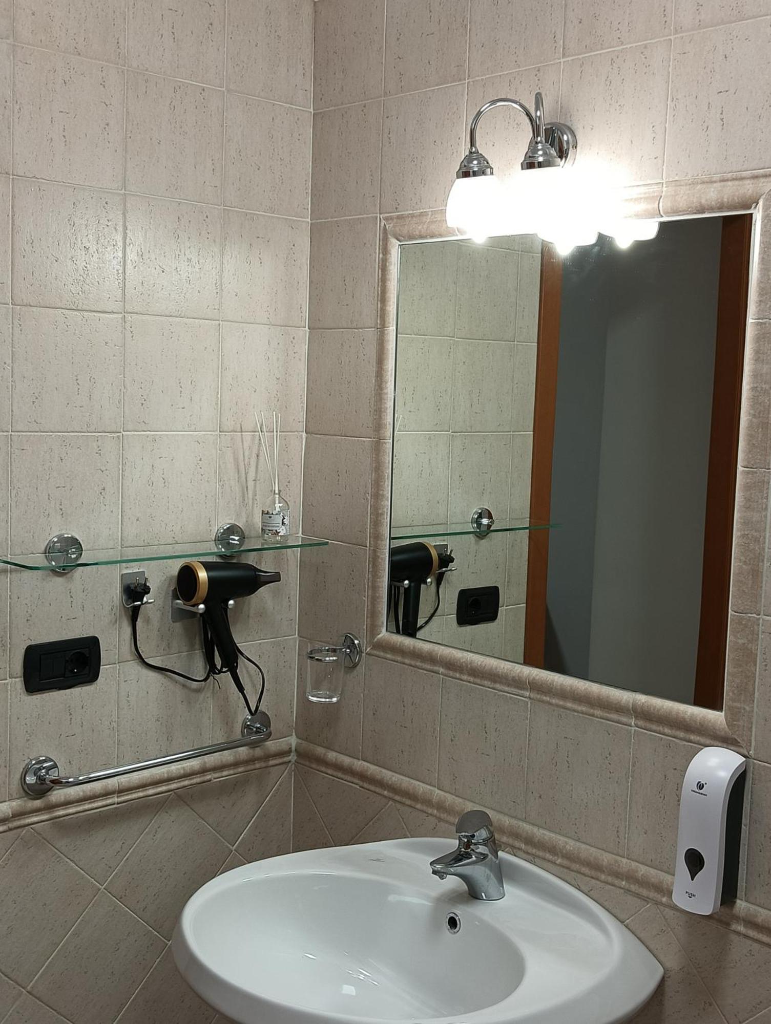 Minerva House - Airport And Fiera Apartment ฟิวมิชีโน ภายนอก รูปภาพ